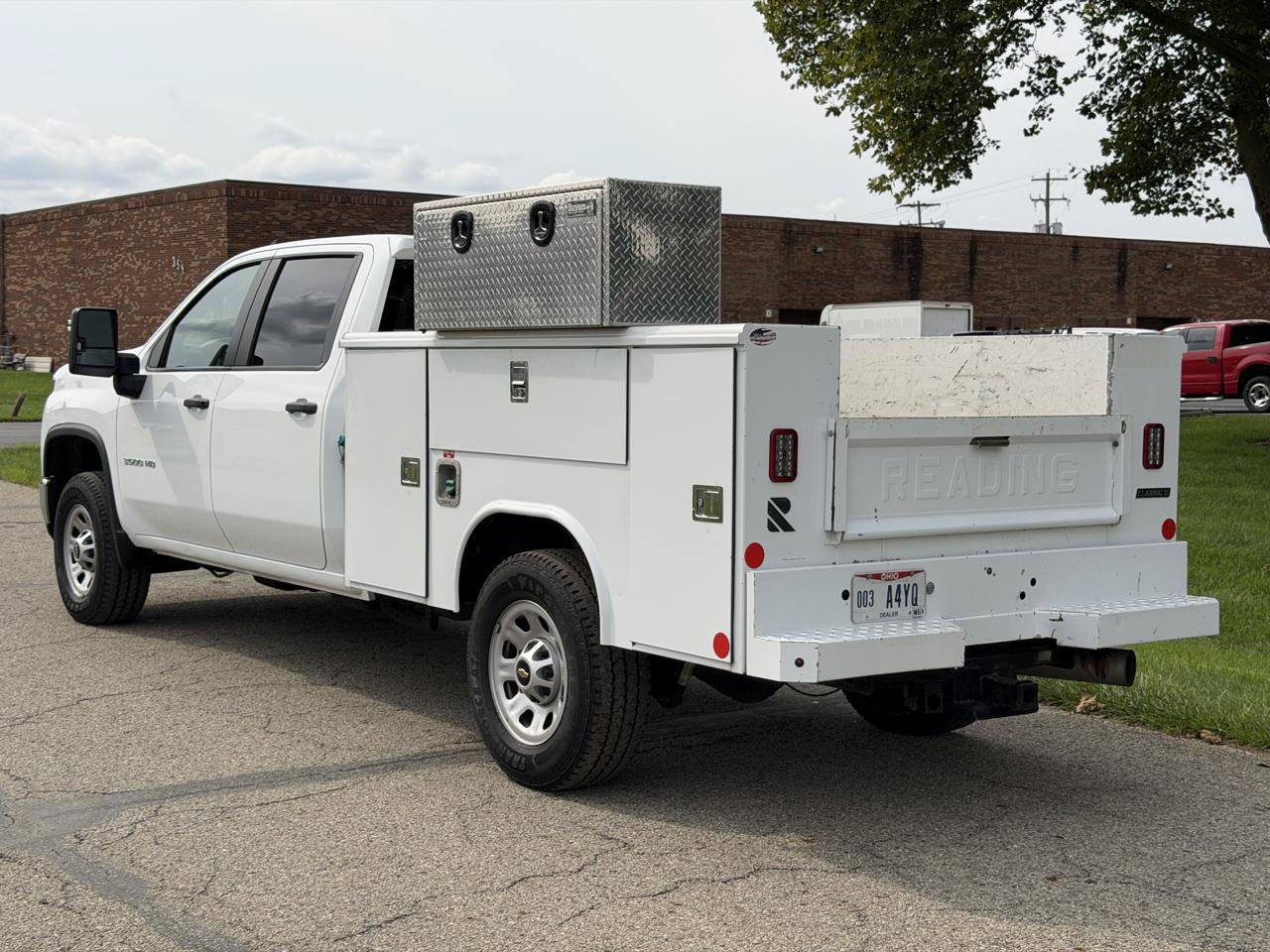 Used 2024 Chevrolet Silverado 3500 W/T w/ WT Convenience Package AWD/4WD image 4
