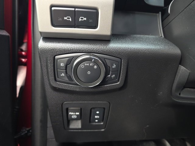 Used 2018 Ford F150 Lariat w/ Equipment Group 502A Luxury image 11