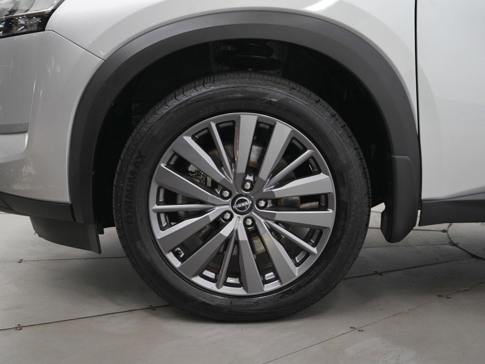 Used 2023 Nissan Pathfinder SL w/ SL Premium Package image 31