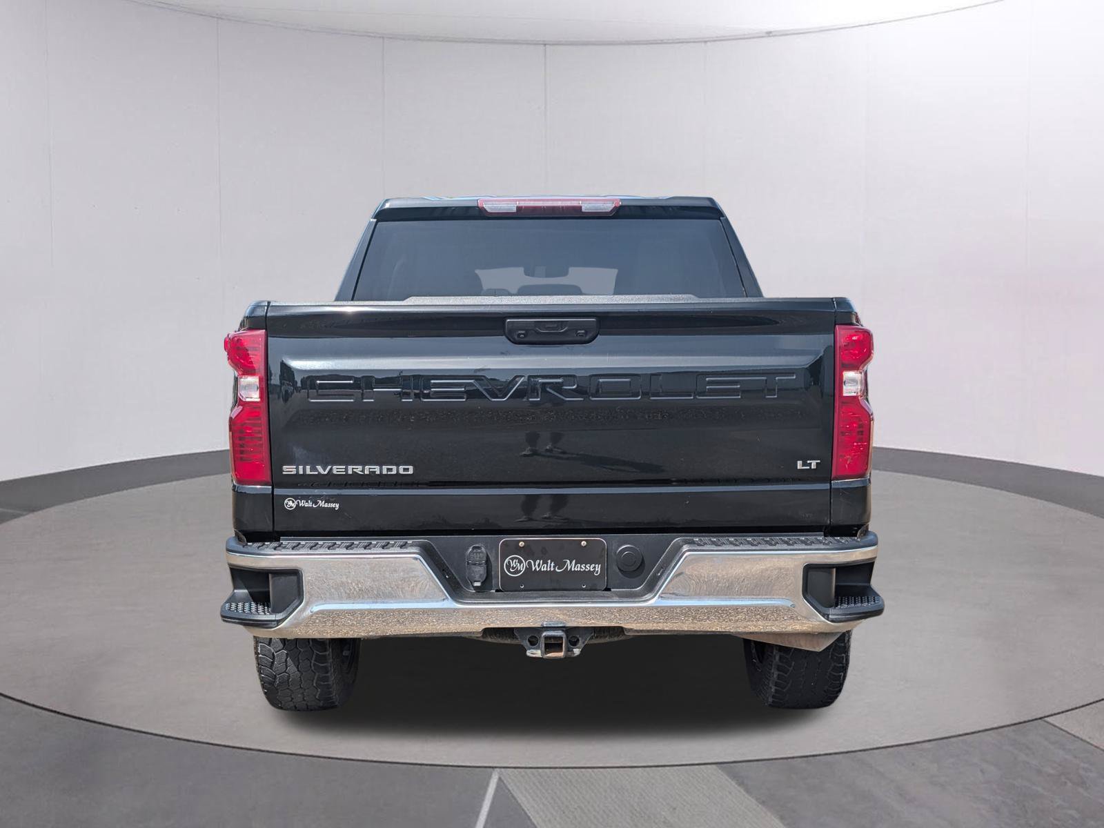 Used 2022 Chevrolet Silverado 1500 LT RWD image 4