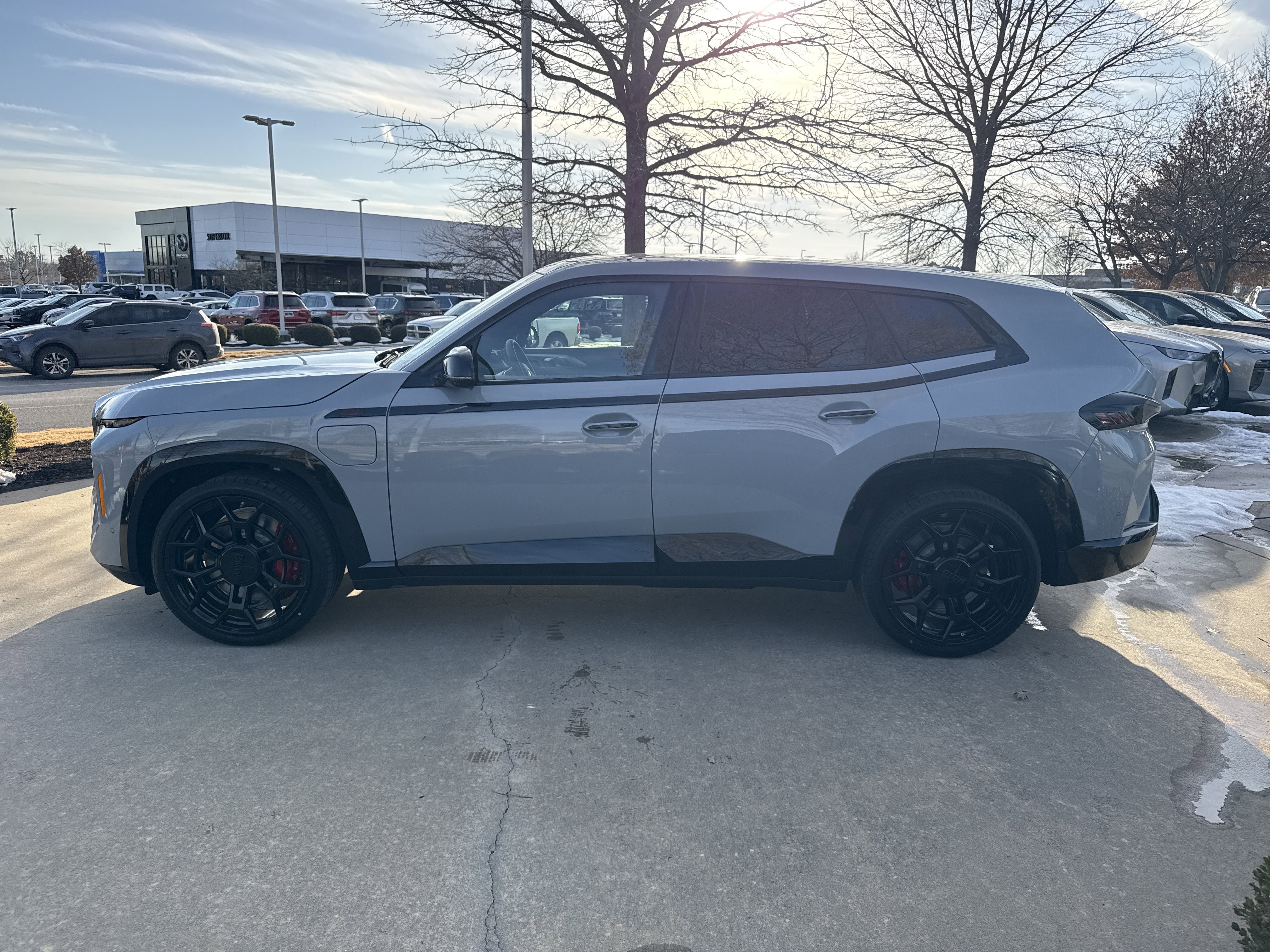 New 2026 BMW XM Label Red image 2