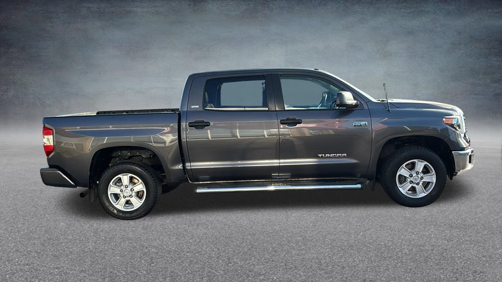 Used 2018 Toyota Tundra SR5 w/ SR5 Upgrade Package AWD/4WD image 29