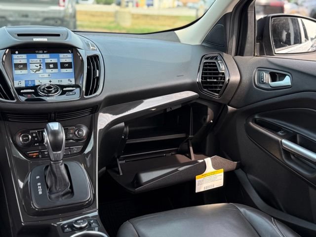 Used 2016 Ford Escape Titanium w/ Equipment Group 301A AWD/4WD image 31