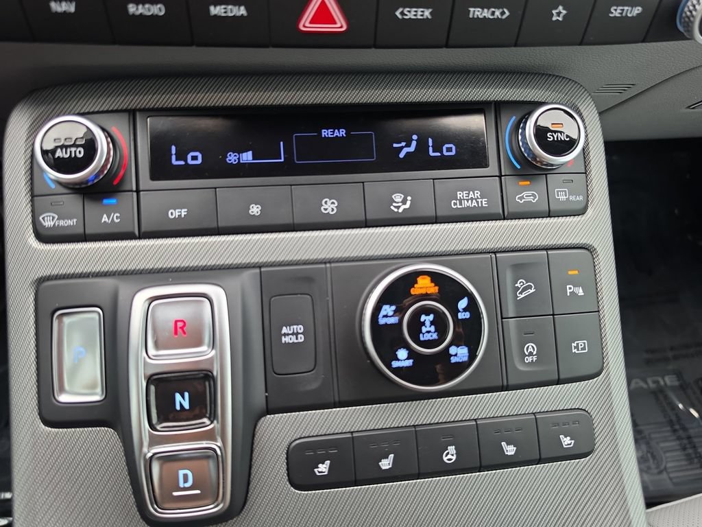 Used 2025 Hyundai Palisade SEL AWD/4WD image 21
