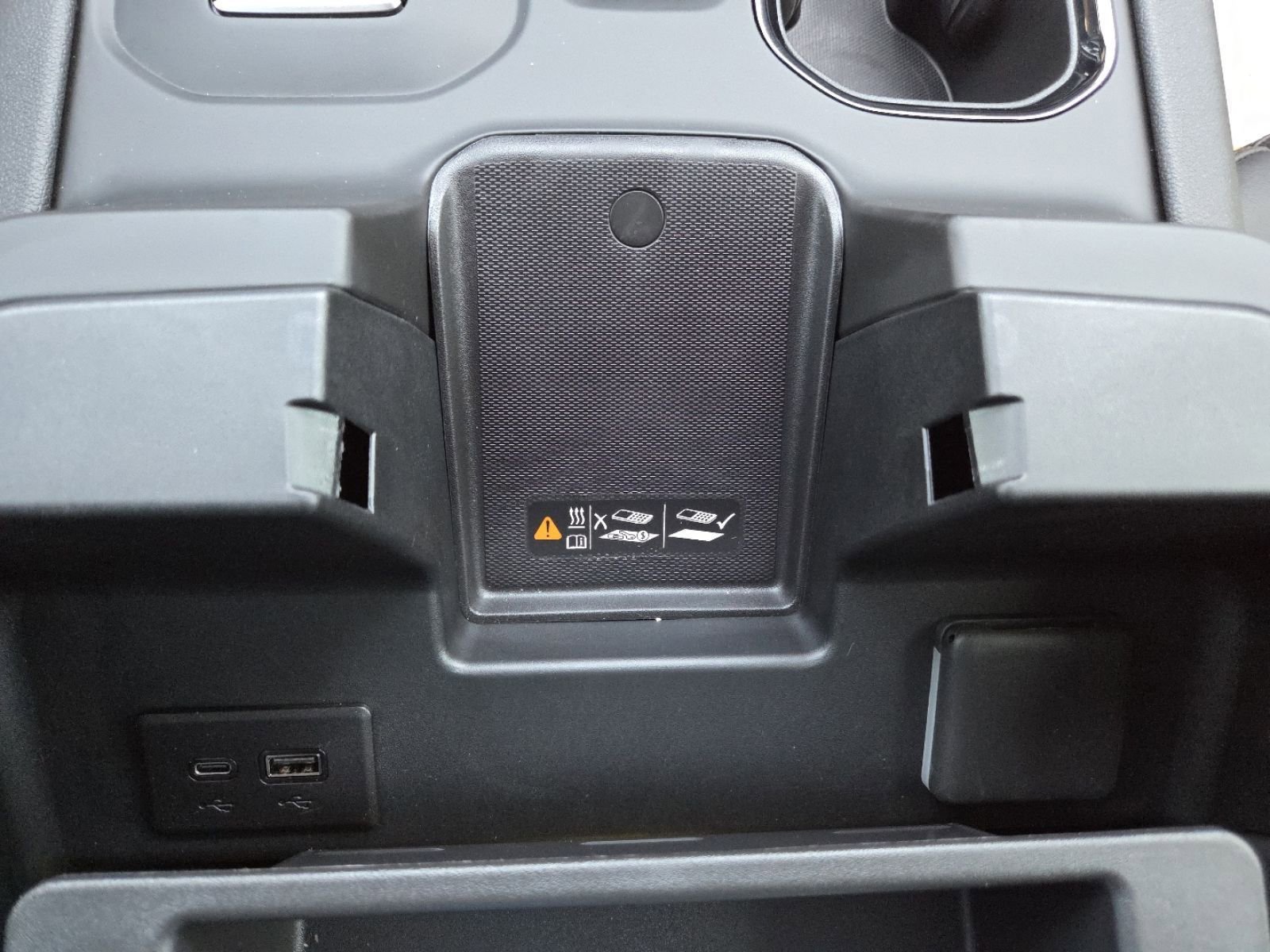 Used 2026 GMC Sierra 1500 AT4 w/ AT4 Premium Package image 12