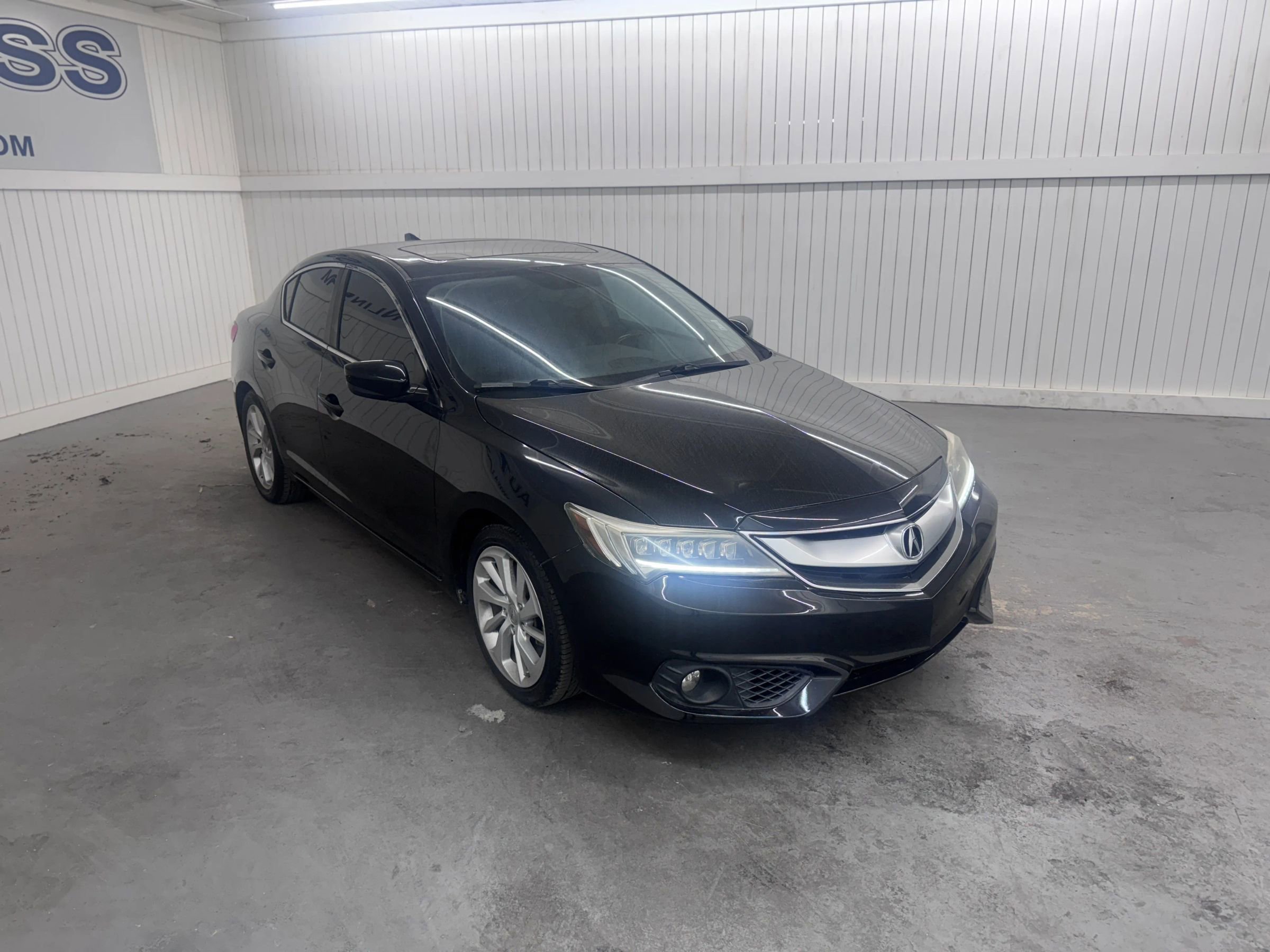 Used 2018 Acura ILX image 3