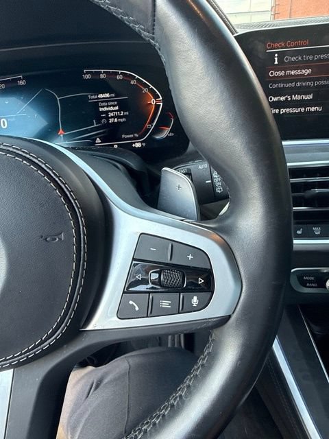 Used 2022 BMW X5 xDrive40i w/ M Sport Package AWD/4WD image 21
