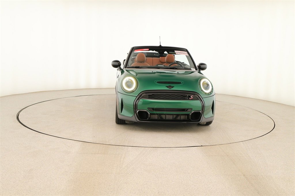 Used 2024 MINI Cooper S w/ Signature Upholstery Package image 11