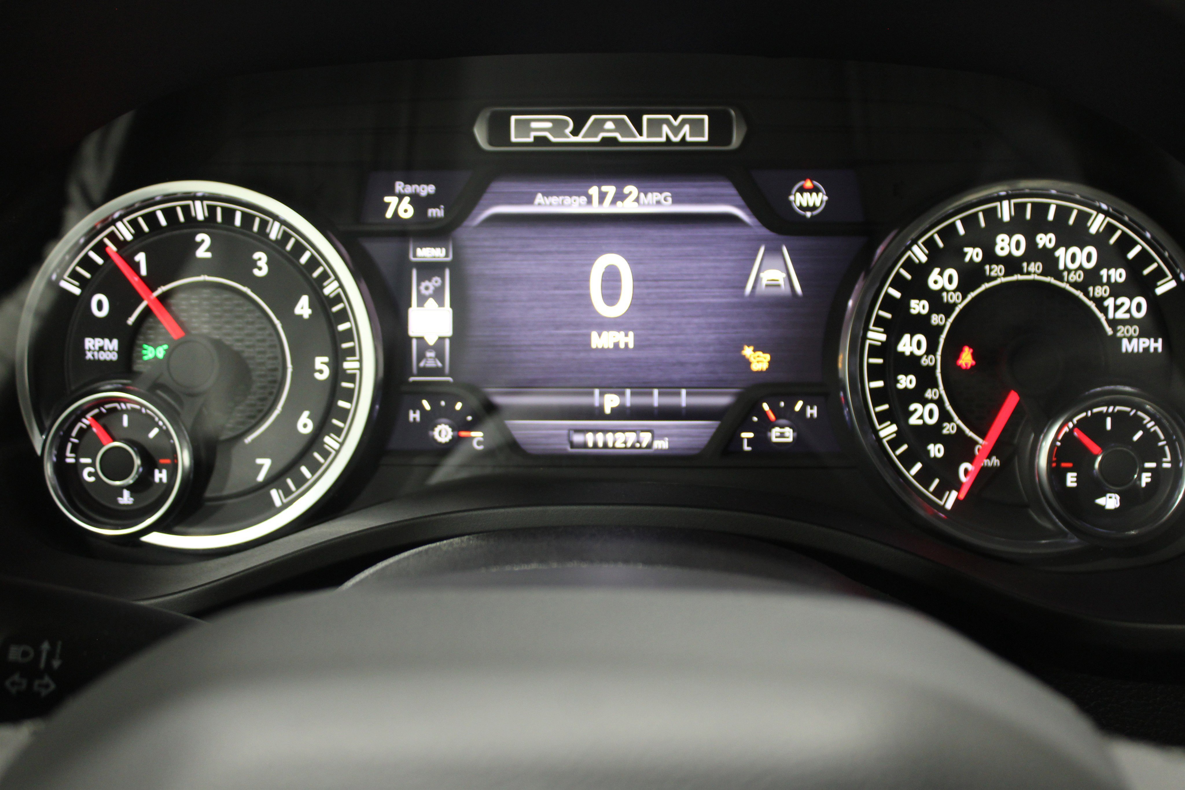 Used 2025 RAM 1500 Laramie image 12