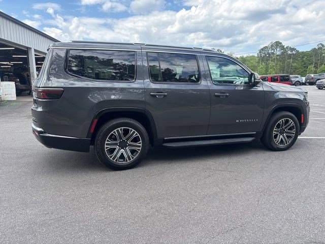 Used 2022 Jeep Wagoneer Series III w/ Convenience Group I AWD/4WD image 14