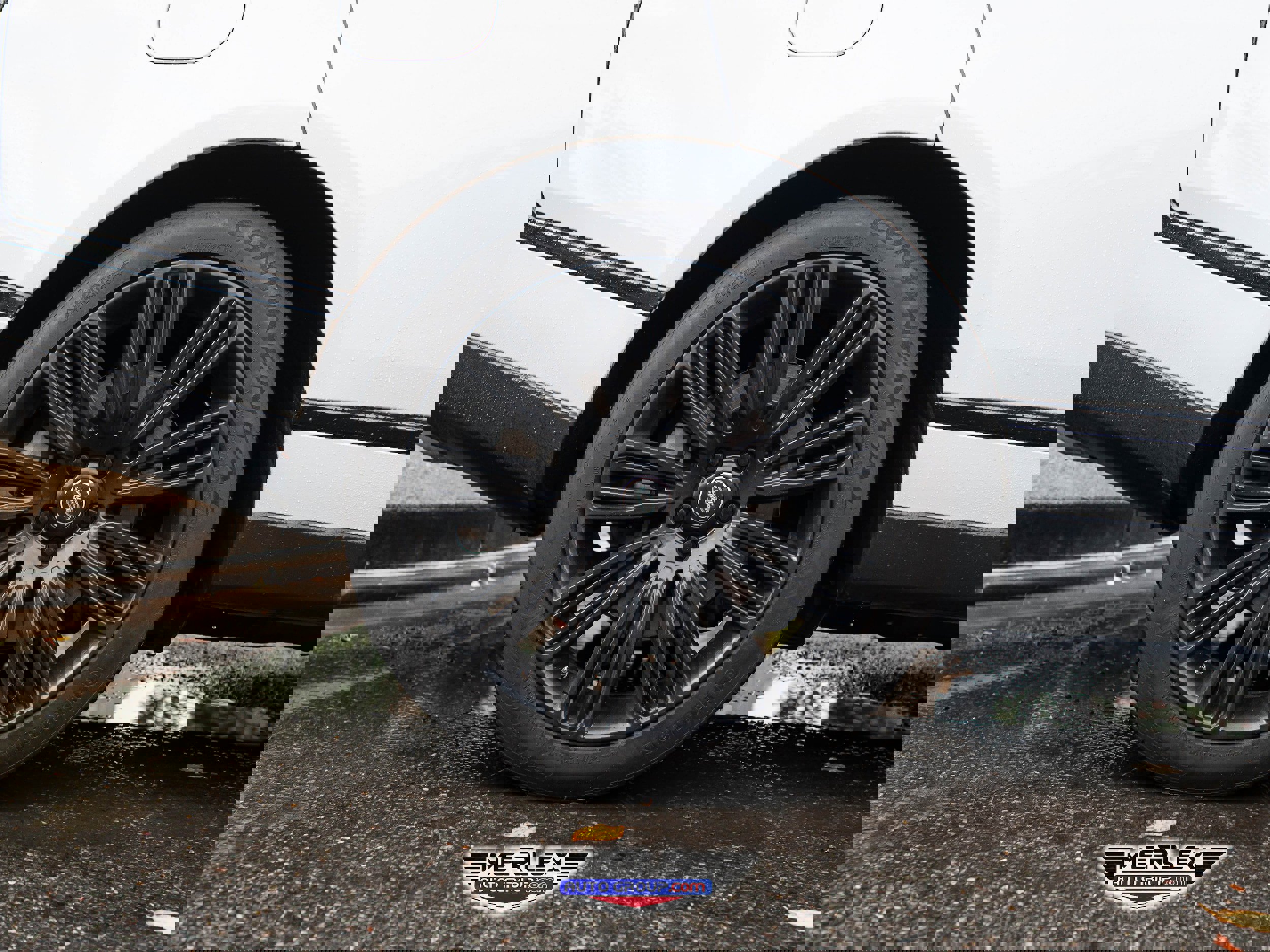 Used 2018 Land Rover Range Rover Long Wheelbase Supercharged image 11