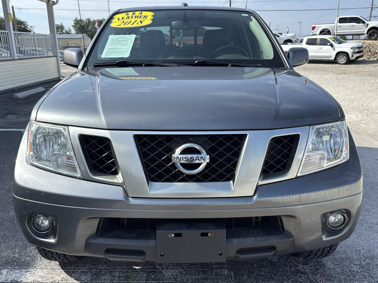 Used 2018 Nissan Frontier PRO-4X AWD/4WD image 8