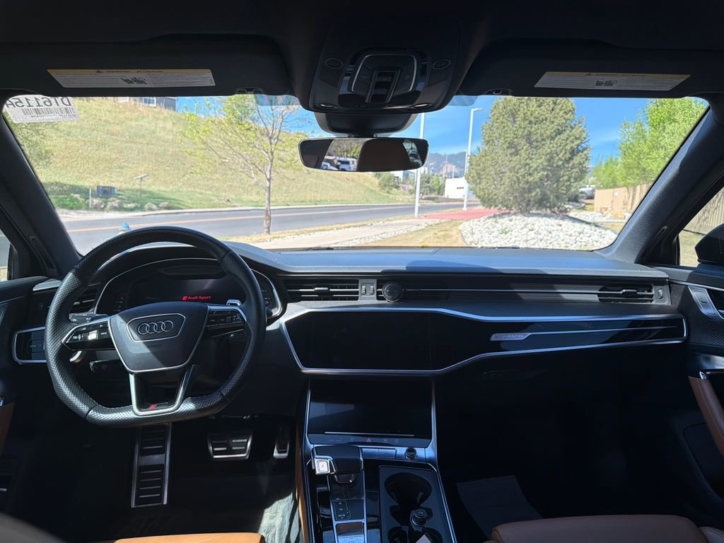 Used 2022 Audi RS 6 AWD/4WD image 20