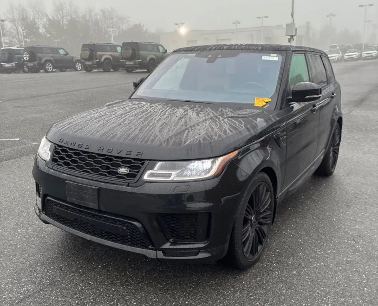 Used 2019 Land Rover Range Rover Sport HSE Dynamic AWD/4WD image 2