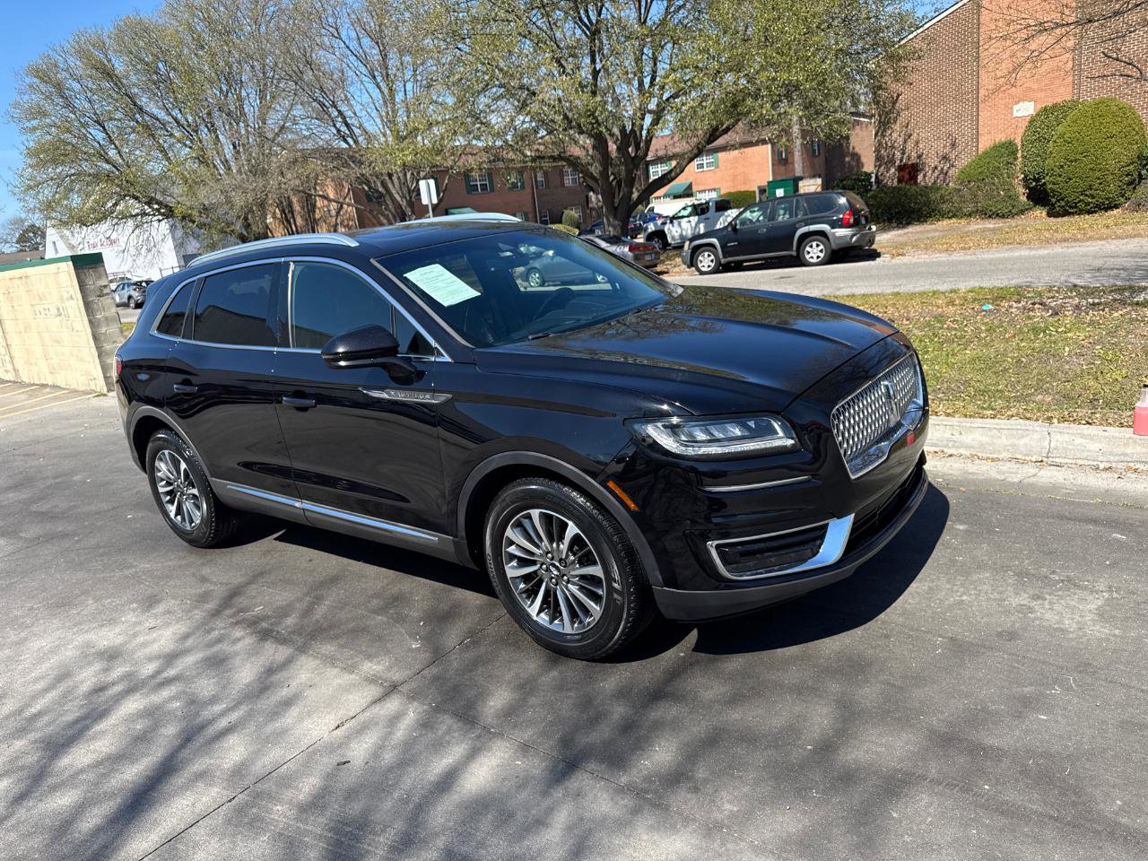 Used 2019 Lincoln Nautilus Select image 7