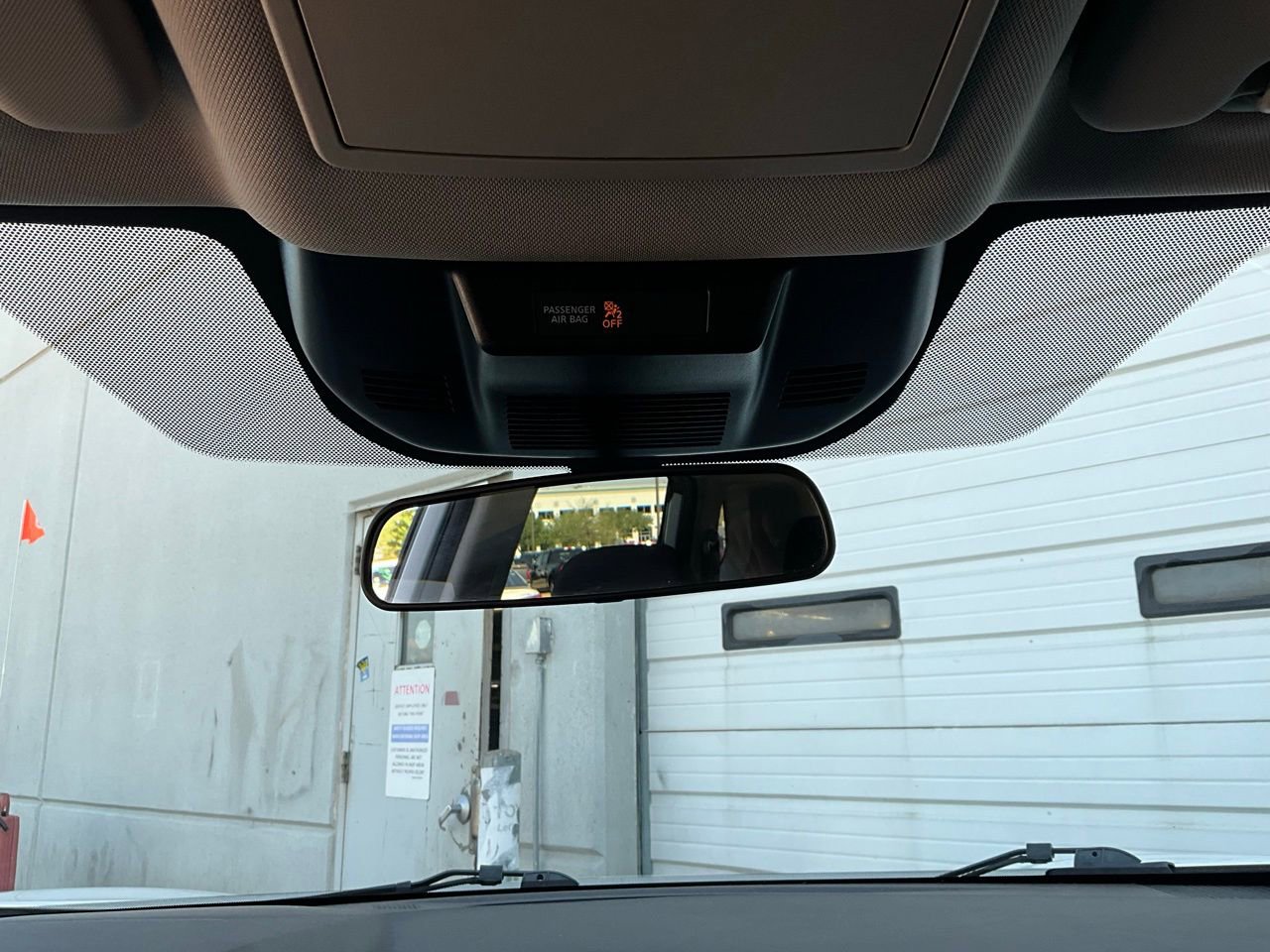 Used 2025 Nissan Rogue SV image 18