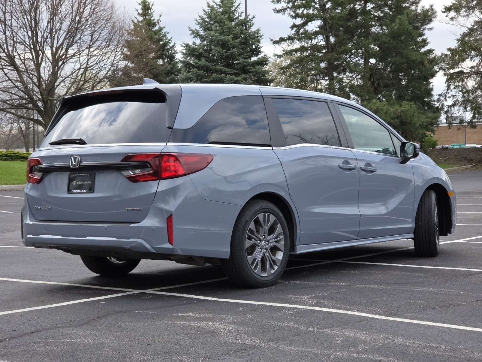 Certified 2025 Honda Odyssey Touring image 23