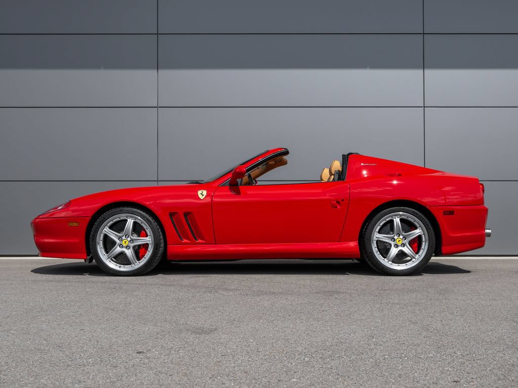 Used 2005 Ferrari 575M Maranello Superamerica RWD image 12