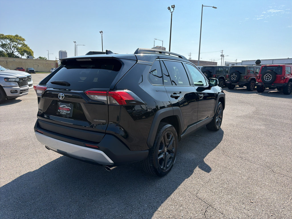 Used 2024 Toyota RAV4 Adventure AWD/4WD image 5