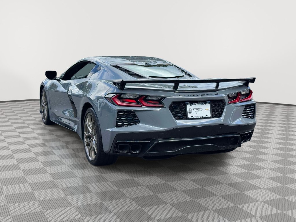 Used 2025 Chevrolet Corvette Stingray Preferred Cpe w/ Z51 Performance Package RWD image 6