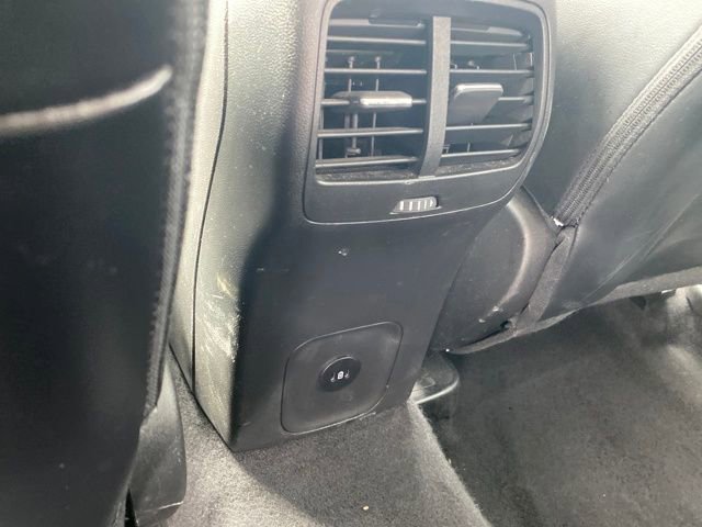 Used 2023 Ford Escape Platinum image 19