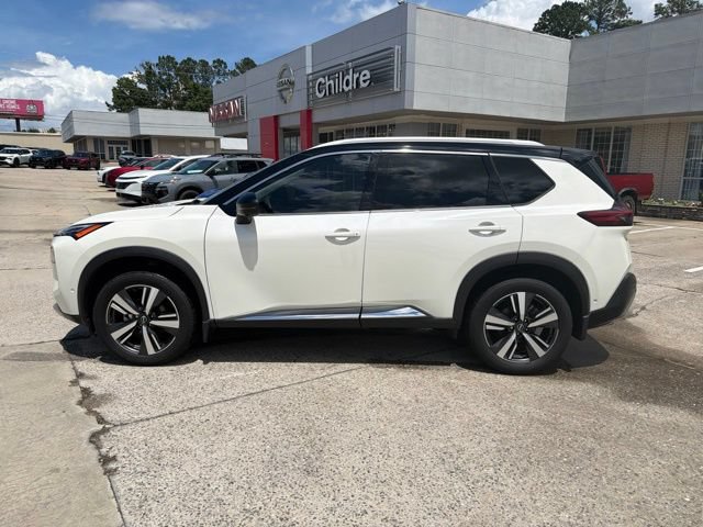 Used 2023 Nissan Rogue Platinum w/ Platinum Premium Package FWD image 1