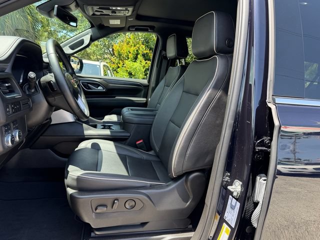 Used 2023 GMC Yukon XL SLT AWD/4WD image 12