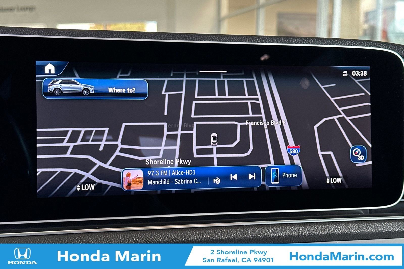 Used 2024 Mercedes-Benz GLE 450e 4MATIC image 23