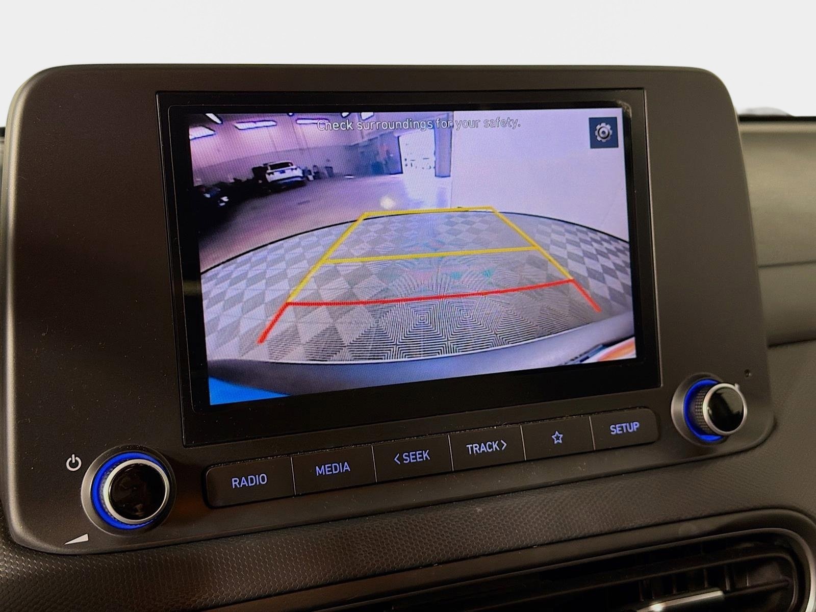 Used 2022 Hyundai Kona SE w/ Cargo Package image 16