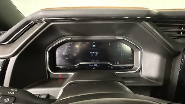 Used 2025 GMC Sierra 1500 AT4 w/ AT4 Premium Package AWD/4WD image 17