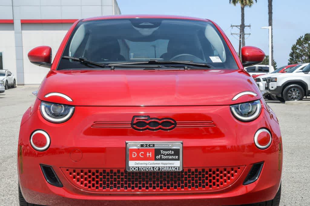 Used 2024 FIAT 500 e (RED) FWD image 5