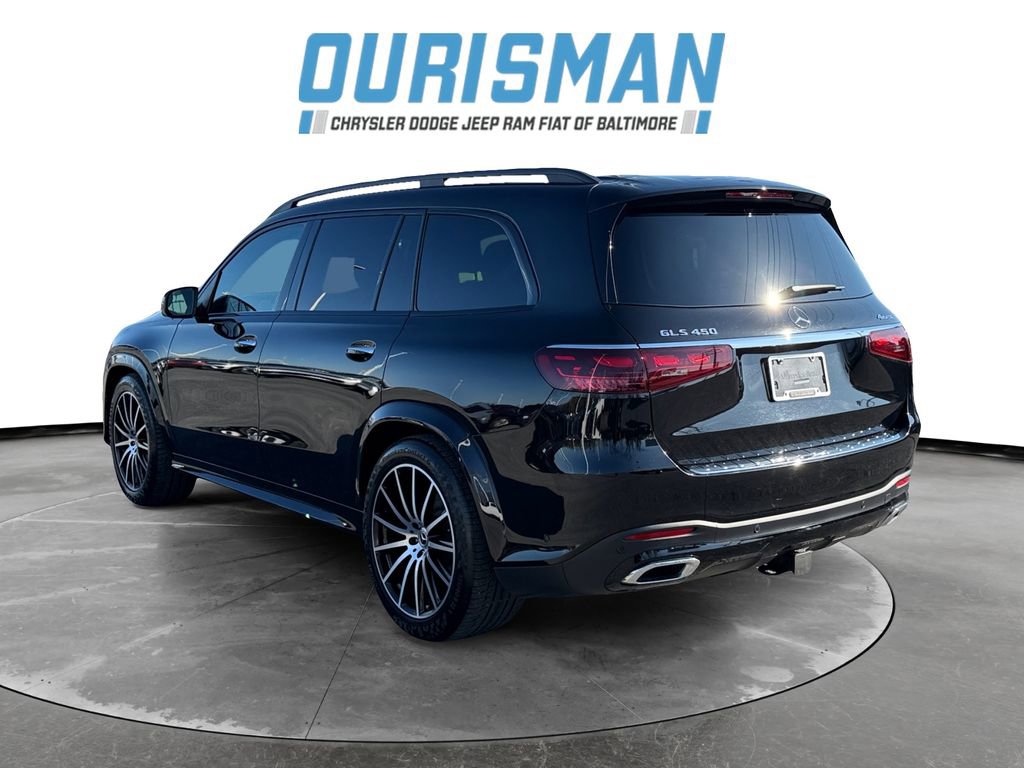 Used 2024 Mercedes-Benz GLS 450 4MATIC image 4