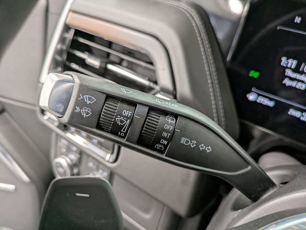 Used 2026 GMC Yukon XL Denali AWD/4WD image 18