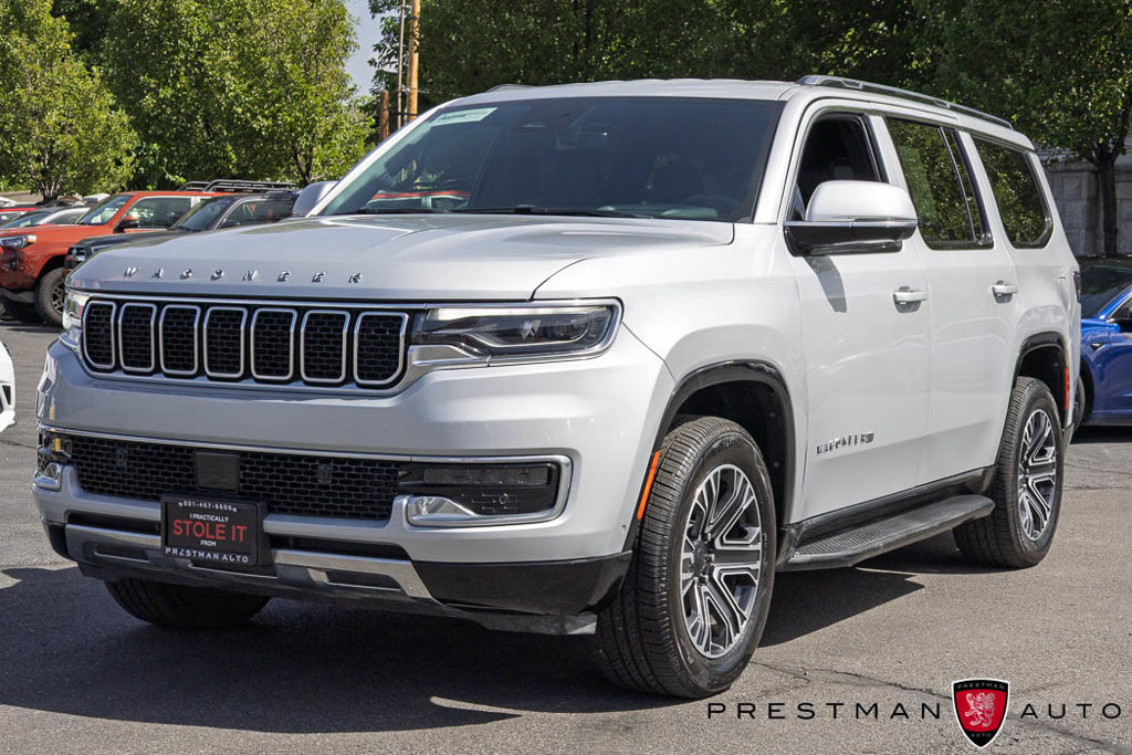 Used 2022 Jeep Wagoneer Series III AWD/4WD image 15