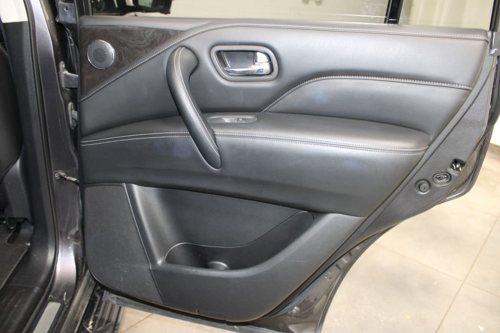 Used 2024 INFINITI QX80 Luxe image 32