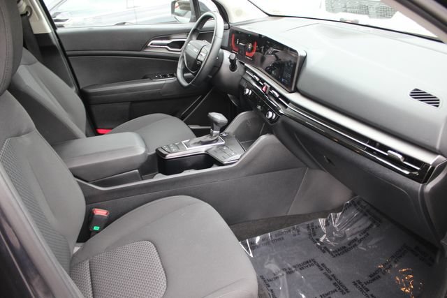 Certified 2026 Kia Sportage LX w/ LX Convenience Package AWD/4WD image 33