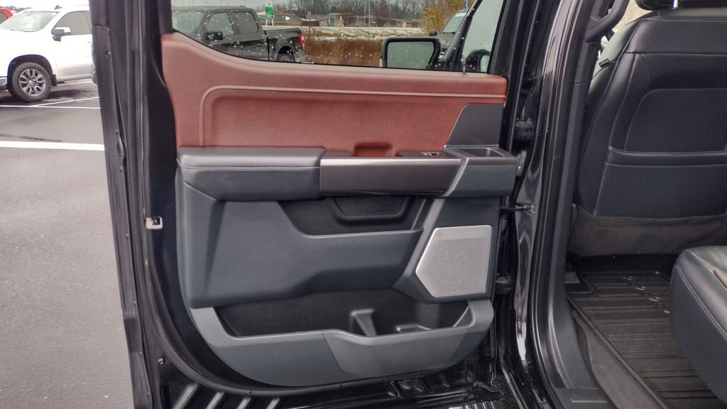 Used 2021 Ford F150 Lariat w/ Equipment Group 502A High image 23