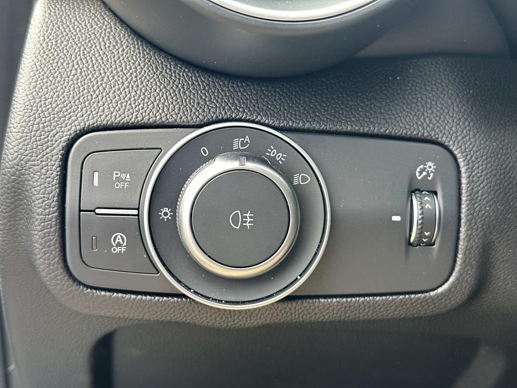 New 2026 Alfa Romeo Giulia AWD image 29