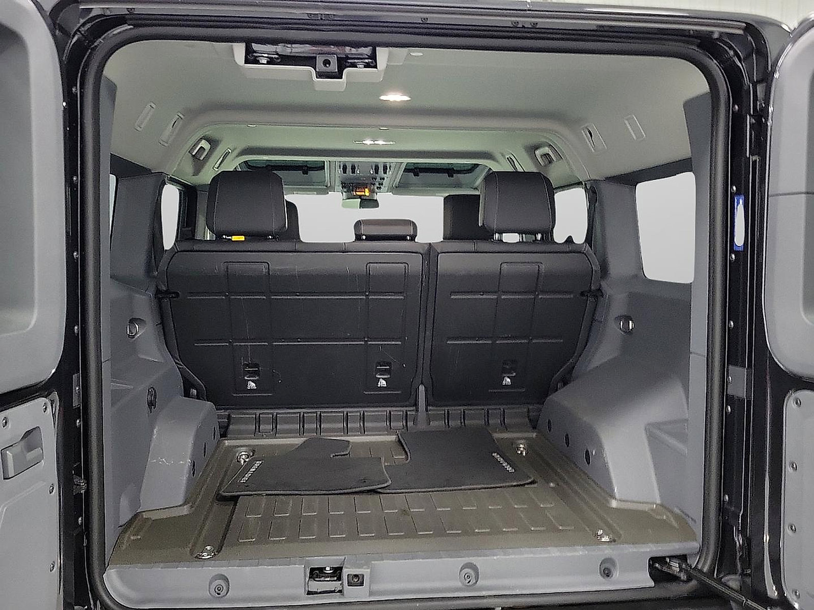 Used 2024 INEOS Grenadier image 7