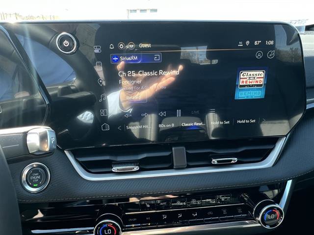 New 2026 Chevrolet Equinox LT w/ Convenience Package II image 14