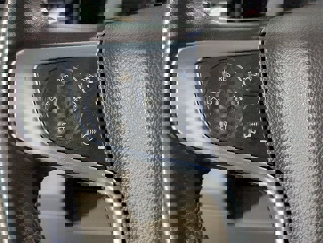 Used 2015 GMC Yukon XL SLT image 37