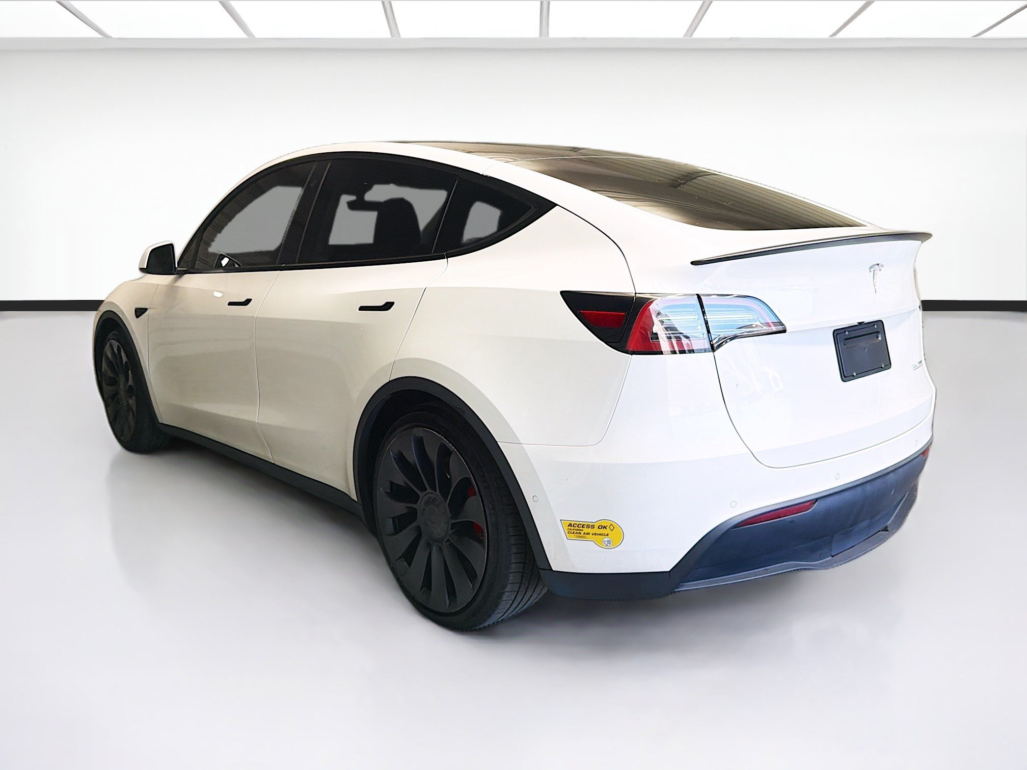 Used 2022 Tesla Model Y Performance AWD/4WD image 6