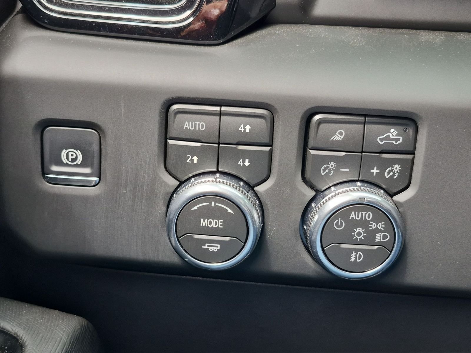 New 2026 GMC Sierra 1500 AT4X AWD/4WD image 17