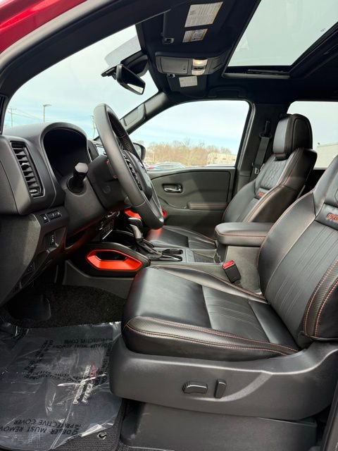 Used 2024 Nissan Frontier PRO-4X w/ Pro Premium Package image 15
