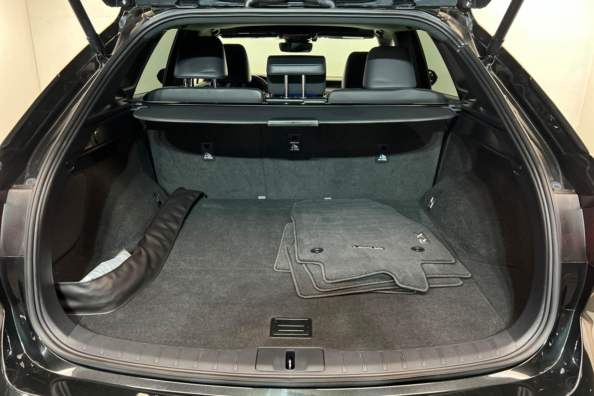 Used 2024 Lexus RX 350 Premium w/ Cold Area Package FWD image 24