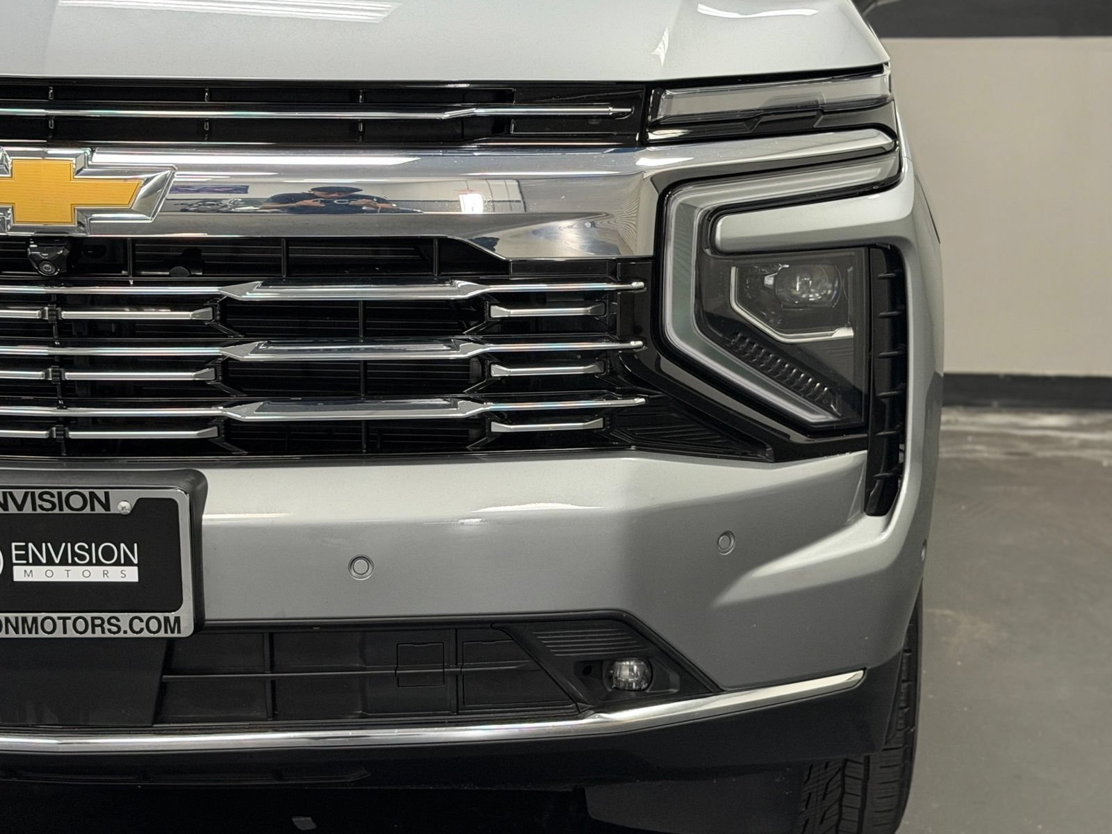 Used 2025 Chevrolet Tahoe Premier AWD/4WD image 8