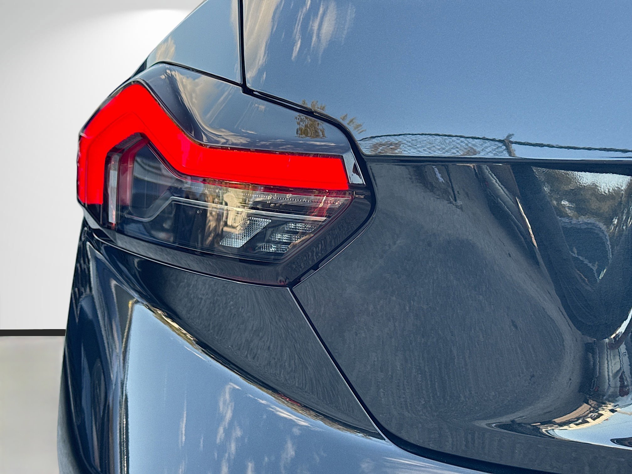 Used 2025 BMW 230i Coupe w/ Convenience Package image 10