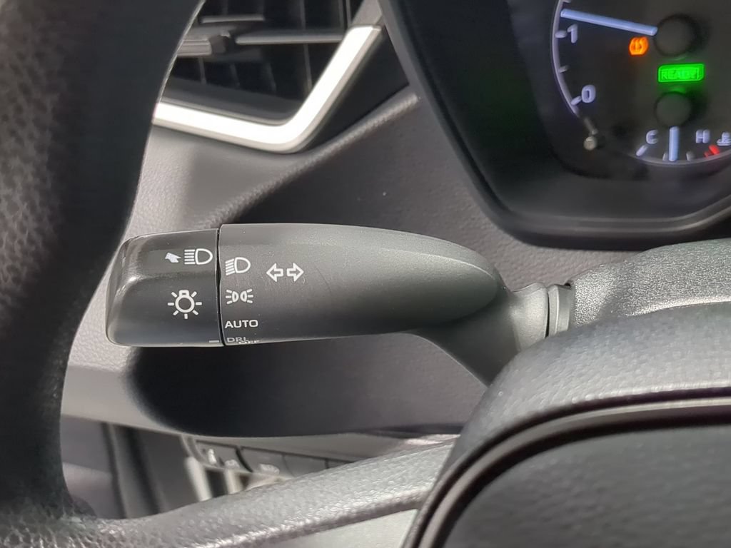 Used 2023 Toyota Corolla LE FWD image 30