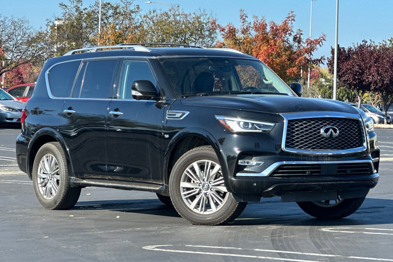 Used 2018 INFINITI QX80 2WD w/ Driver Assistance Package image 2