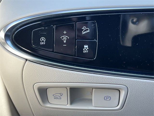 Used 2024 Genesis GV70 2.5T w/ Advanced Package image 25